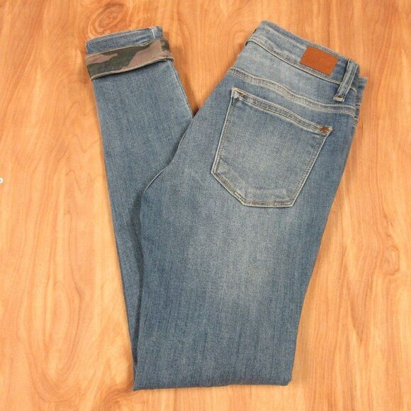 JUDY BLUE Peek A Camo Patch Distressed Denim Jeans Size 3/26 Janette JB82109MD - Picture 10 of 14